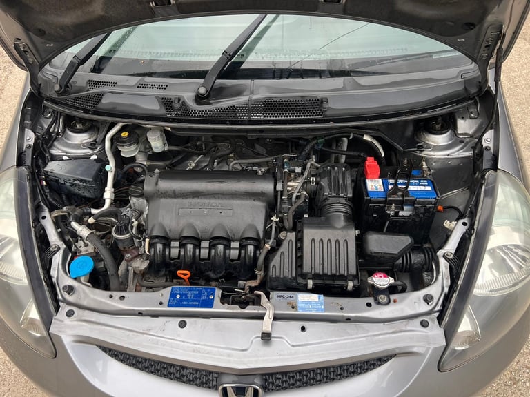 Honda Jazz 1.4 SE Air Con - Walk Around Video
