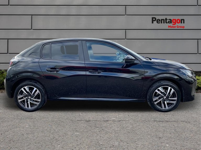  Peugeot 208 1.2 Puretech Active Premium  Plus Hatchback 5dr Petrol Eat Euro 6