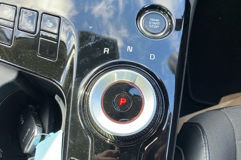  Kia Sportage 1.6 H T Gdi 4 Suv 5dr Petrol Hybrid Auto Euro 6 s/s 226 Bhp