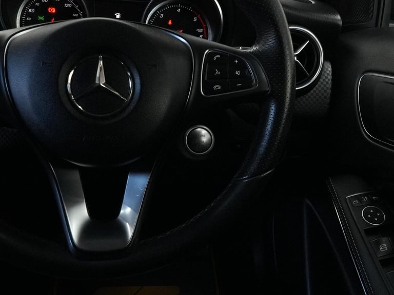 2018 Mercedes-Benz A-Class 1.5 A180d Sport (Premium) 7G-DCT Euro 6 (s/s) 5dr HATCHBACK Diesel Aut...