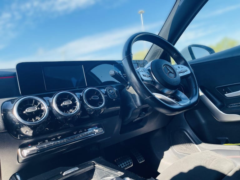 2021 Mercedes-Benz A-Class 2.0 A200d AMG Line 8G-DCT Euro 6 (s/s) 5dr HATCHBACK Diesel Automatic