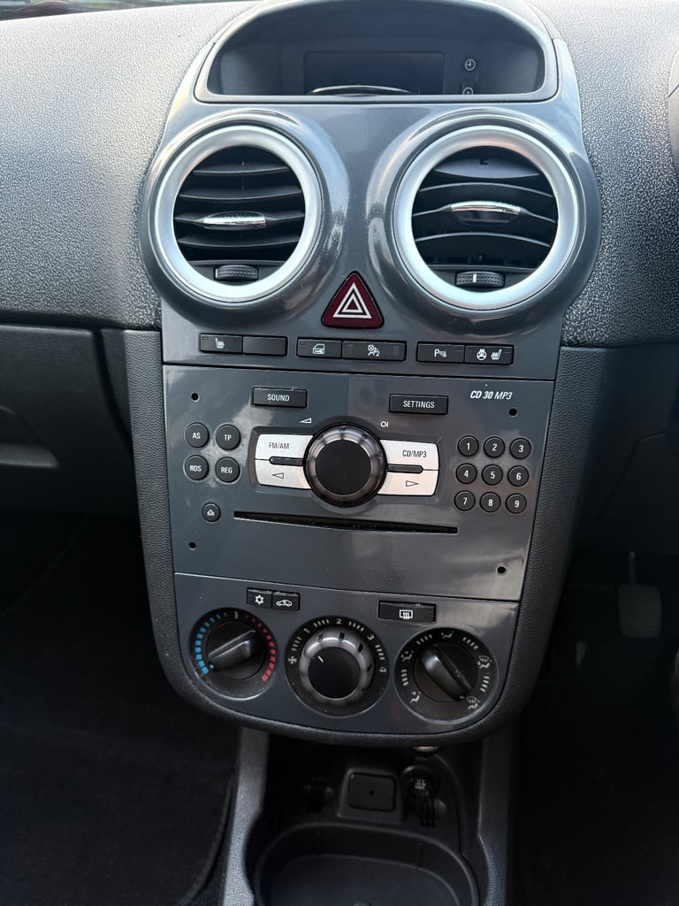 Vauxhall, CORSA ,CDTI, 1.7 Hatchback, 2011, Manual 5 doors low mileage Open to Offers!