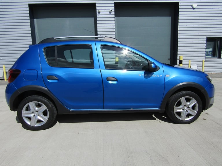 LEFT HAND DRIVE 2015 DACIA SANDERO STEPWAY 1.5 DCi AMBIANCE EURO 5 TURBO DIESEL