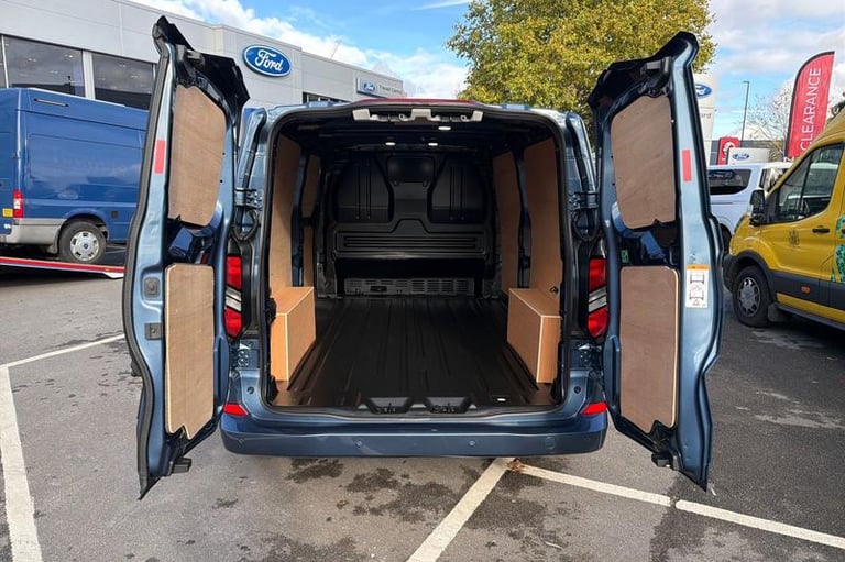 2025 Ford Transit Custom 2.0 EcoBlue 136ps H1 Van Limited Auto PANEL VAN DIESEL Automatic