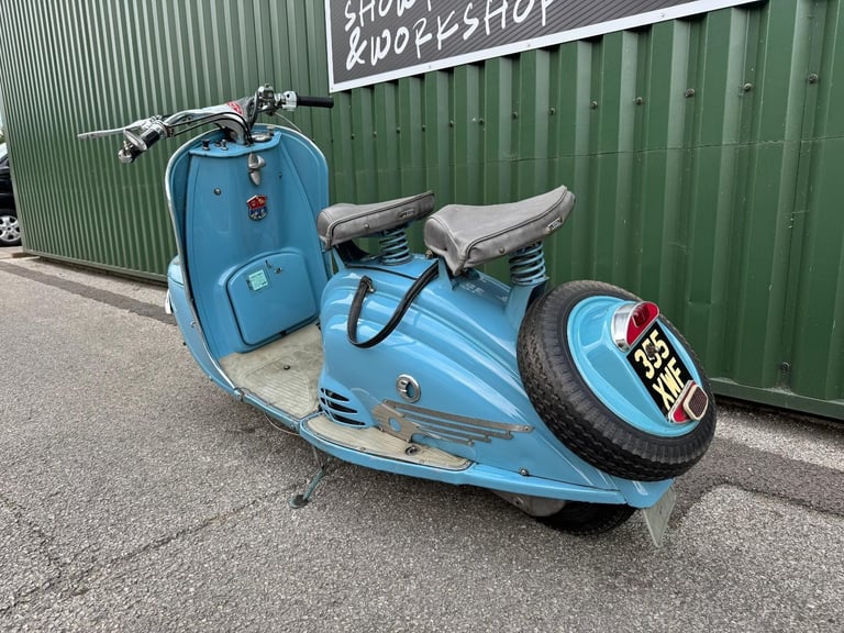 Peugeot S57B Scooter 123cc Blue 1956 Running and Riding Project with V5 