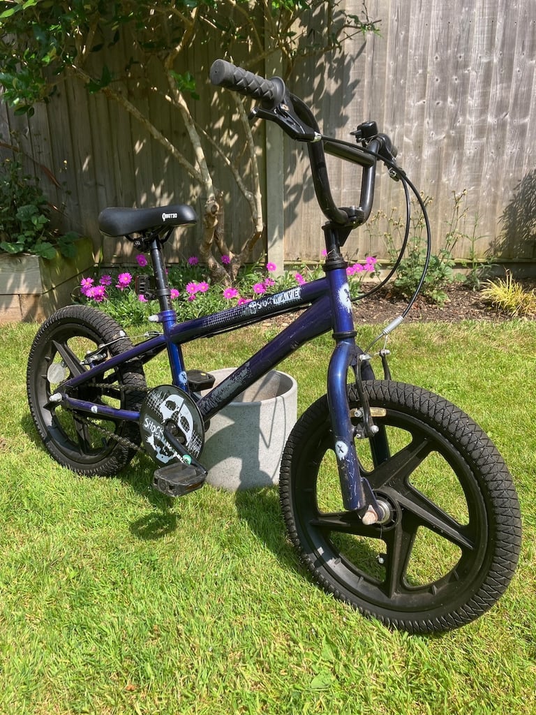 Shockwave kids bike, 16" wheels