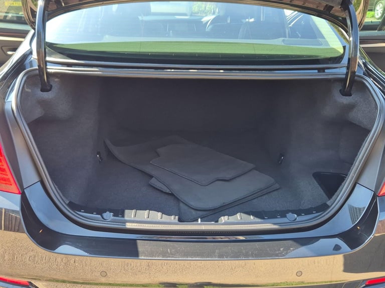 2015 BMW 5 Series 2.0 520i SE Auto Euro 6 (s/s) 4dr SALOON Petrol Automatic