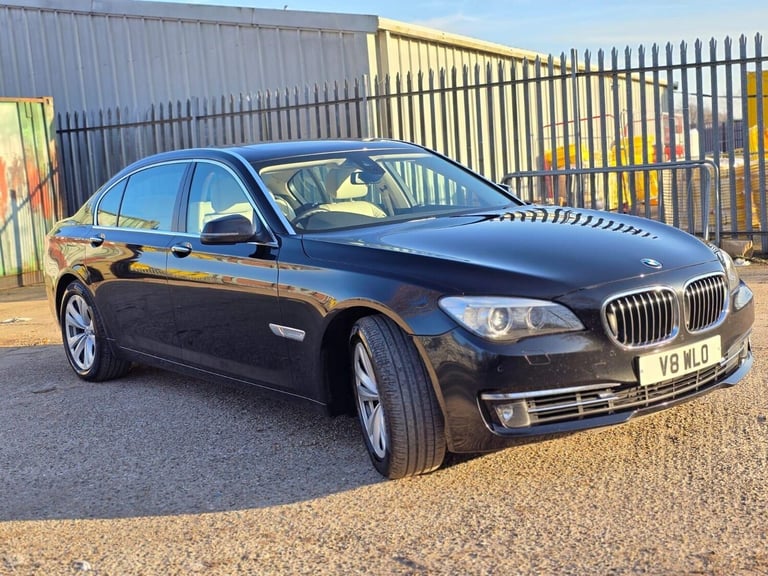 2013 BMW 7 Series 4.4 750Li V8 SE Auto Euro 5 (s/s) 4dr Saloon Petrol Automatic