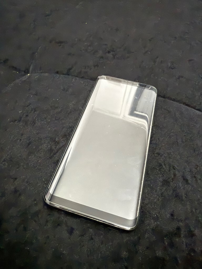 image for Excellent condition Samsung s9