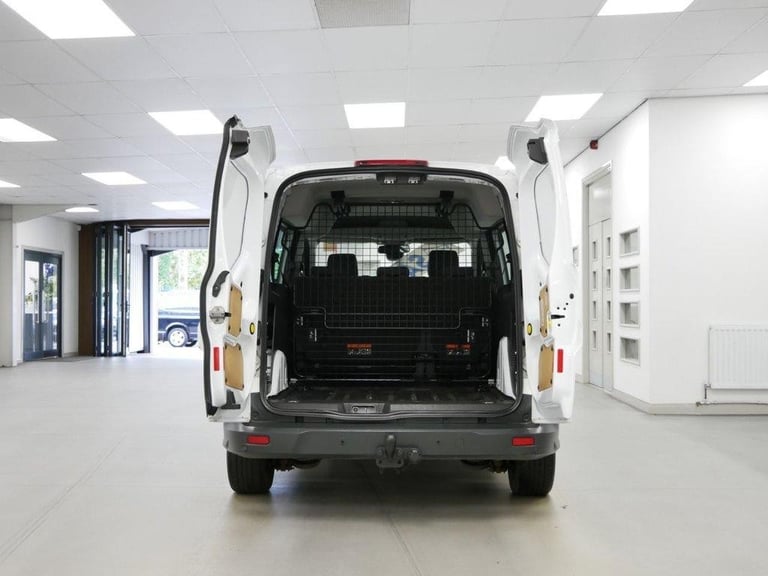 2017 TRANSIT CONNECT 1.5 TDCI 120 BHP L2 LONG TREND CREWCAB 5 SEATER ( AIR CON )