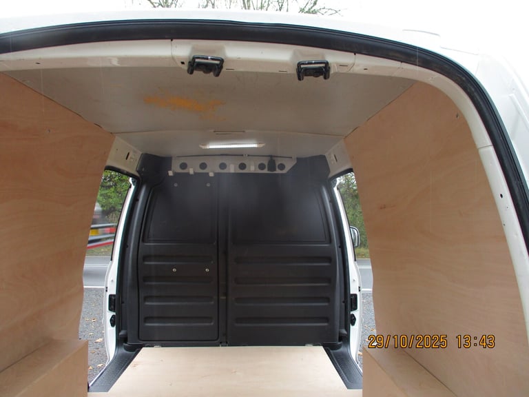 2014 Volkswagen Caddy Maxi 1.6 TDI BlueMotion Tech 102PS Startline Van PANEL VAN Diesel Manual