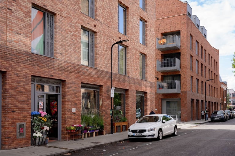 450 sqft Creative Space | Workshop | Private Office | Artist Studio| Workspace in Hackney Wick E9