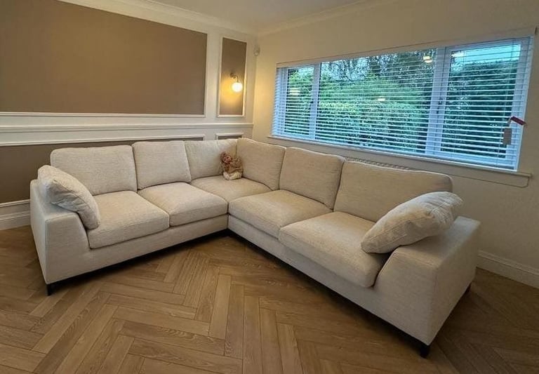 image for Grey 5x seater high back corner sofa