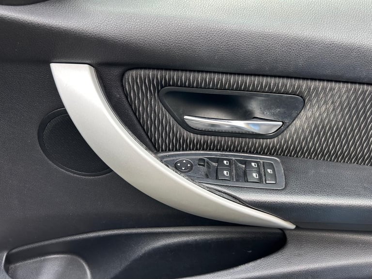 BMW, 3 SERIES, Saloon, 2012, Manual, 1995 (cc), 4 doors