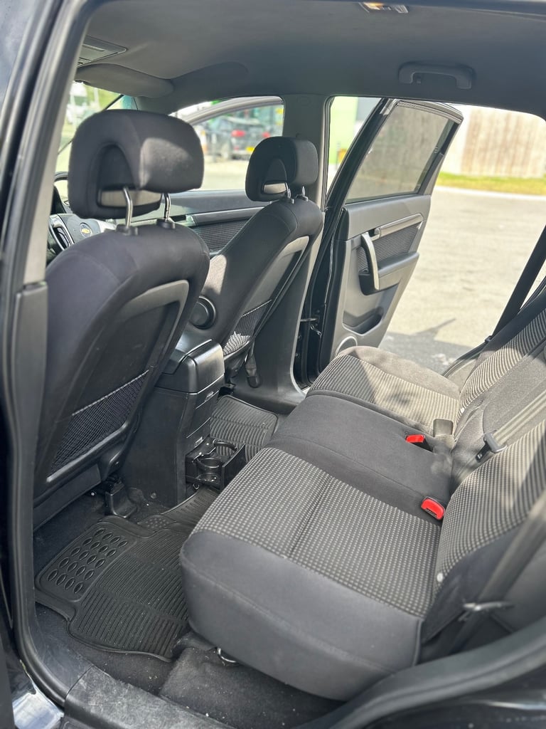 For Sale:  Chevrolet Captiva 2010 automatic  – Spares or Repair