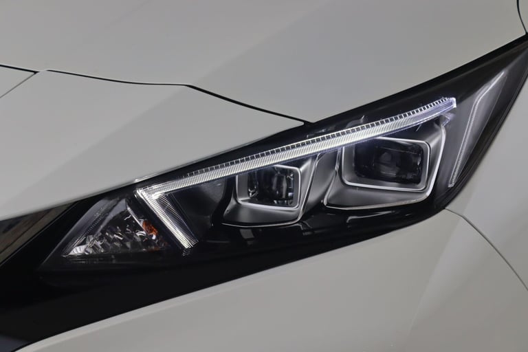 2019 Nissan Leaf 40kWh Tekna Auto 5dr HATCHBACK Electric Automatic