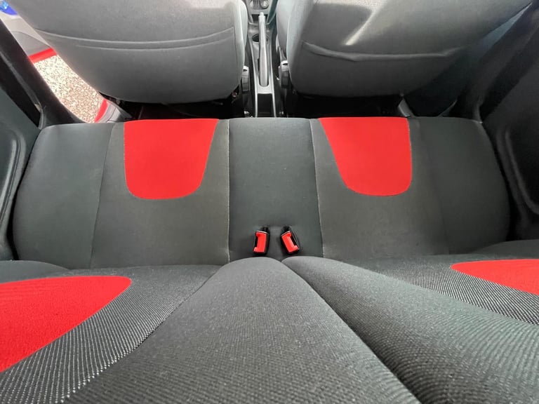 FORD KA 1.2 ZETEC 59 REG RED 3 DOOR MOT MARCH 20TH 2026 TAX £35 LOW INSURANCE 50+MPG