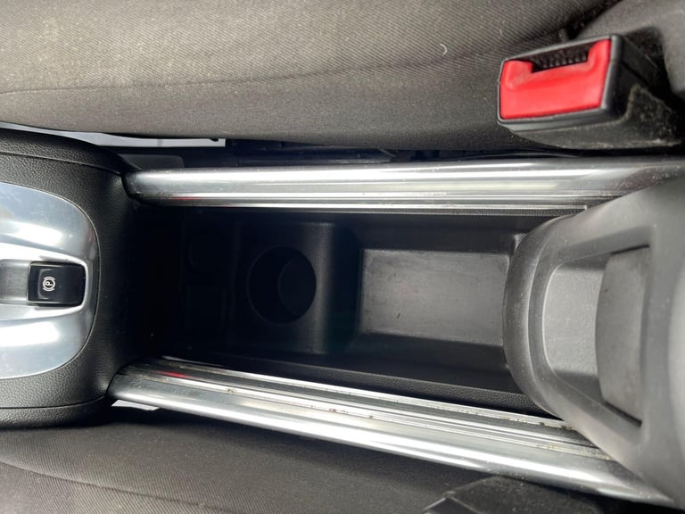 2014 Vauxhall Meriva 1.4i Exclusiv Euro 6 5dr Petrol