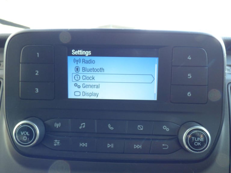 FORD TRANSIT CUSTOM 2.0 300 EcoBlue Trend AUTOMATIC **ALSO COMES WITH 15 MONTHS