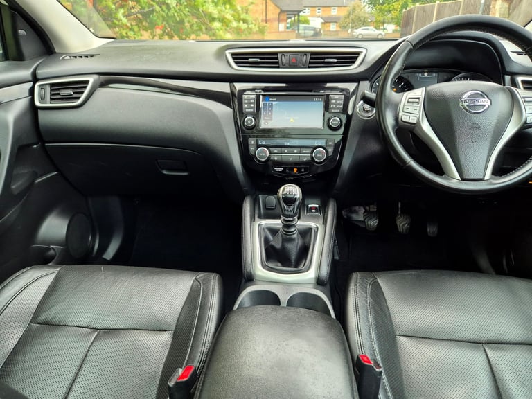 NISSAN QASHQAI TAX £20/YEAR FRESH MOT