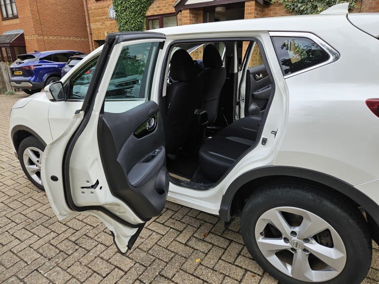 Nissan, QASHQAI, Hatchback, 2019, Manual, 1332 (cc), 5 doors