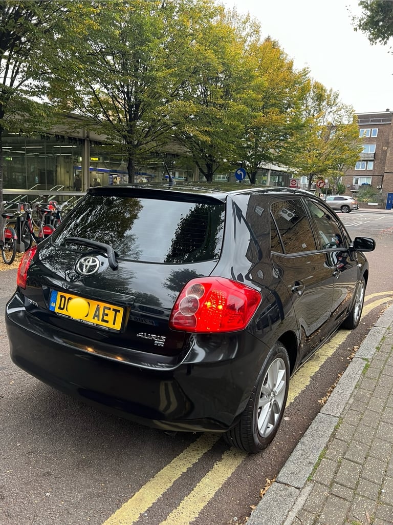 Toyota, AURIS, Hatchback, 2009, Manual, 1329 (cc), 5 doors