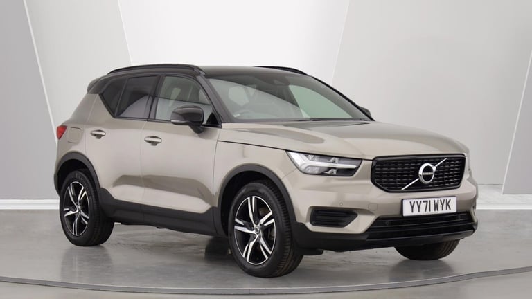 image for 2022 Volvo XC40 B4 (P) R-Design (Rear Camera, Park Assist, Tints, Nav) ESTATE Petrol/Electric Hyb...