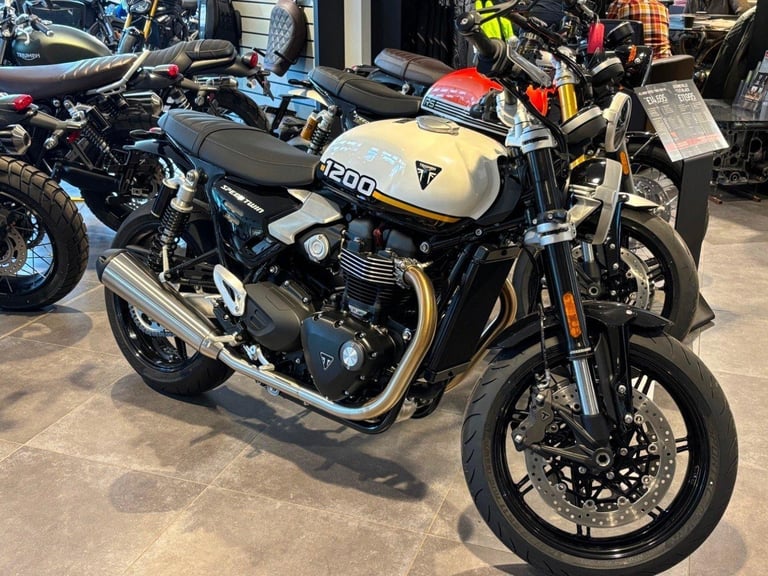 NEW UNREGISTERED SPEED TWIN 1200 IN CRYSTAL WHITE