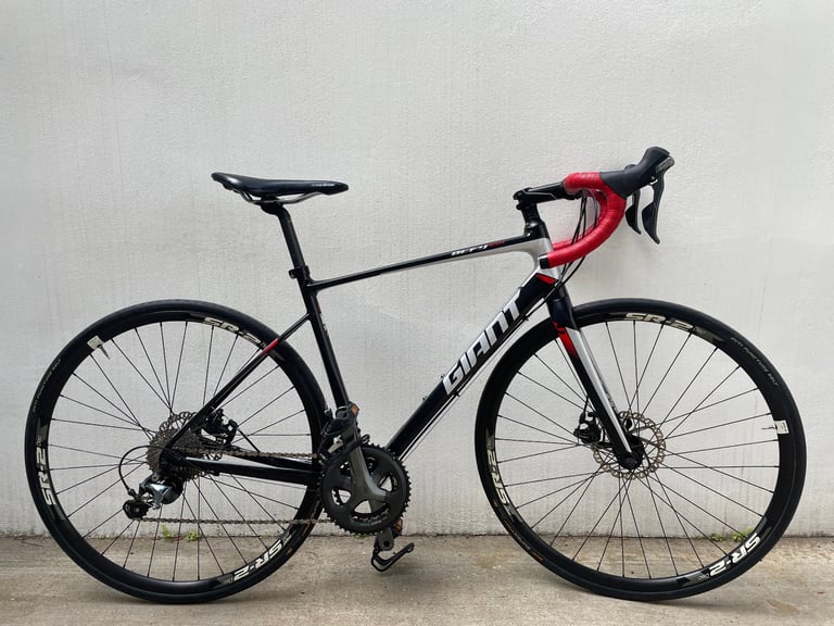 Giant Defy 2 Tiagra Alu/Carbon Disc Road Bike 6 Month WARRANTY!! (20"/52cm)