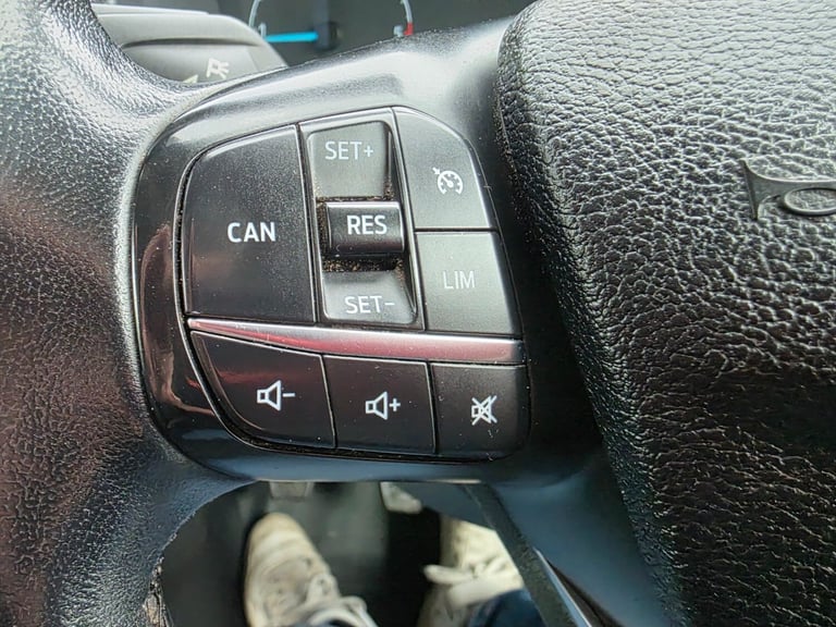 2022 Ford Transit Custom 2.0 EcoBlue 130ps L2 Low Roof Trend Van PANEL VAN Diesel Manual