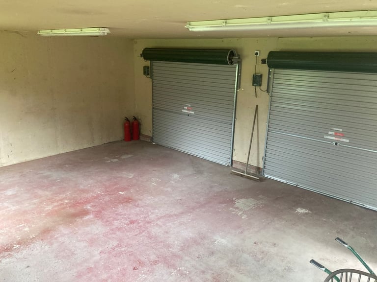 Indoor Car Storage (Stirling area )
