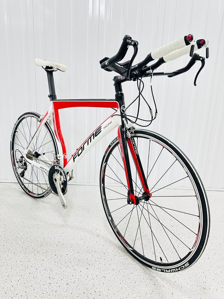 Ok FORME ATT1.0 Time Trail Road Bike Size/M  Virtually New Condition 