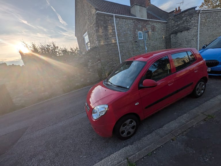 Red Kia PICANTO Strike, Hatchback, 2010, Manual, 1086 (cc), 5 doors