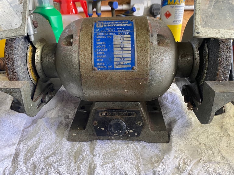 Bench Grinder 230V
