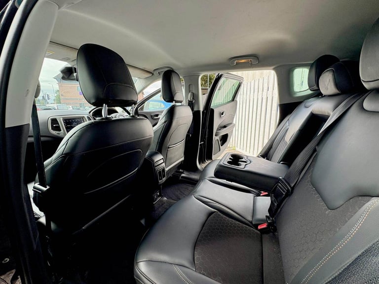 CAN'T GET CREDIT? CALL US! Jeep Compass 1.4 MultiAir II Longitude - £199 DEPOSIT, £73 PER WEEK