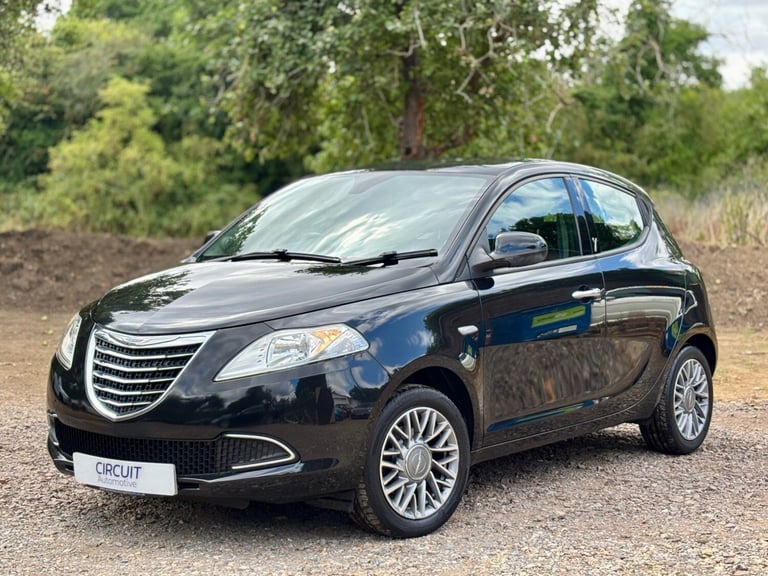 2013 Chrysler Ypsilon 1.2 SE Black Only 49,000 Miles 5 Door Manual Petrol ULEZ