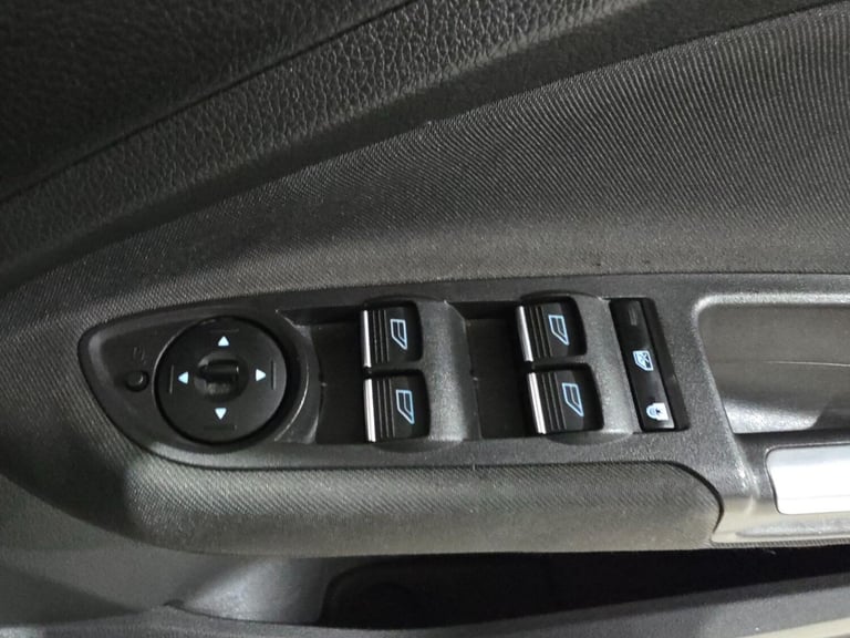 2016 Ford Grand C-Max 1.5 TDCi Titanium Powershift Euro 6 (s/s) 5dr (Nav) MPV Diesel Automatic