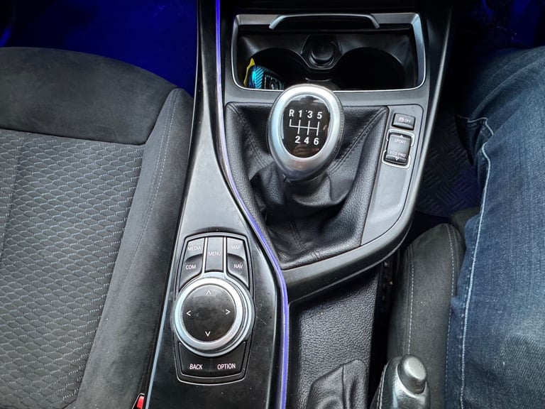 2018 BMW 1 Series 118i [1.5] Sport 5dr [Nav] HATCHBACK Petrol Manual