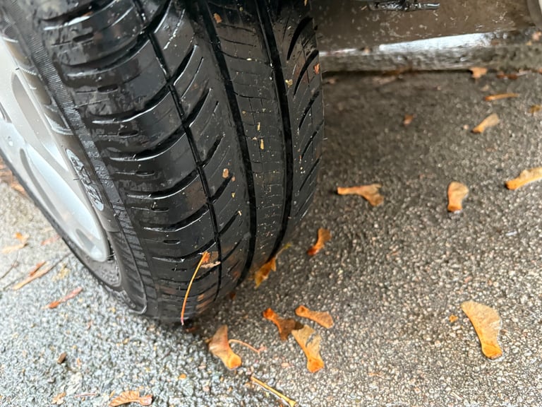 Ford, KA, Hatchback, 2009, Manual, 1242 (cc), 3 doors