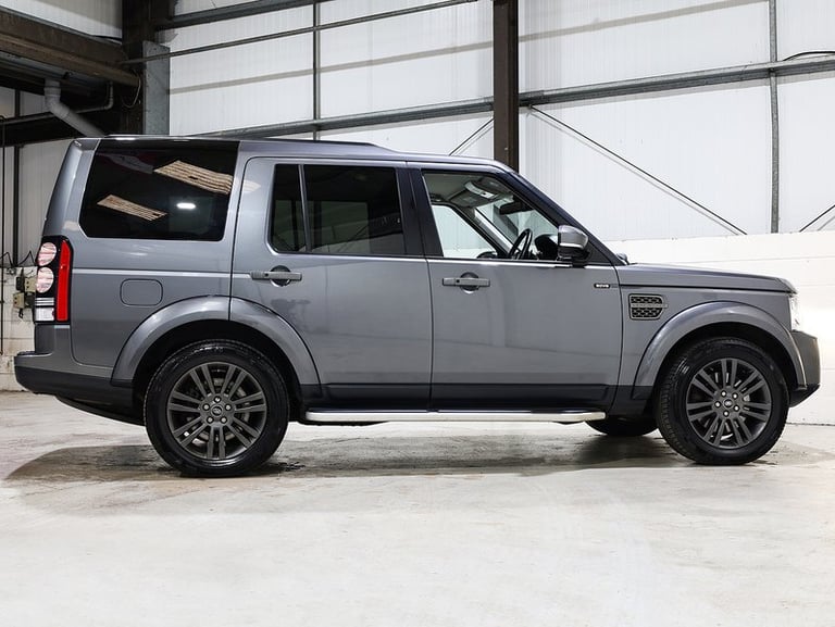 2016 Land Rover Discovery 3.0 SDV6 Graphite 5dr Auto ESTATE DIESEL Automatic