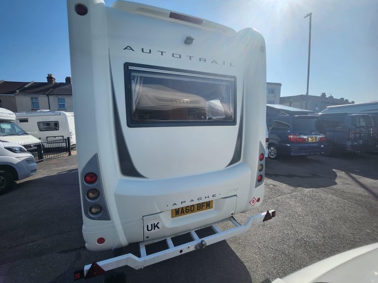 Auto-Trail Apache 700 6 berth motorhome DIESEL MANUAL 2010/60