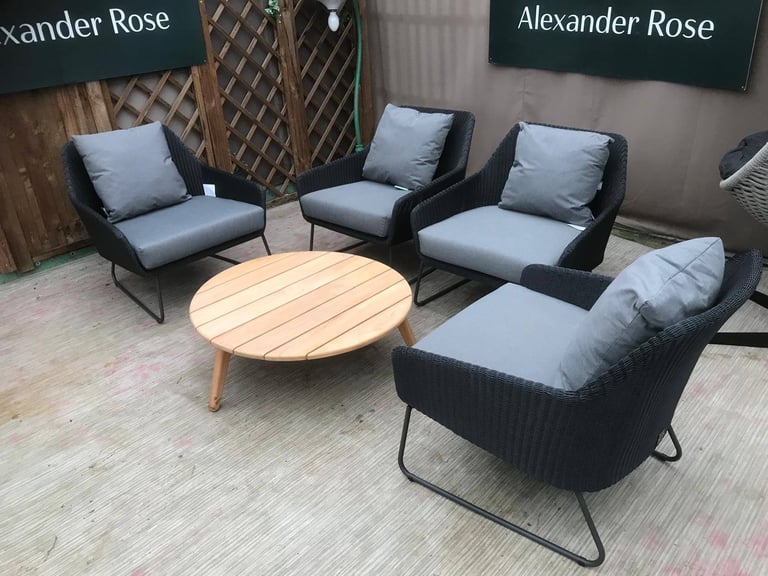 image for 4 seasons outdoors brand new RRP £2716