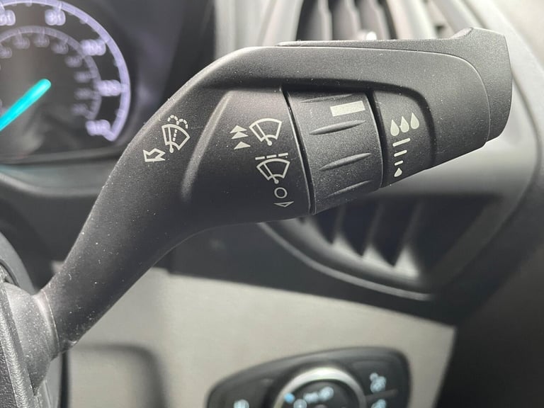 2019 Ford Transit Connect 1.5 220 EcoBlue Trend L1 Euro 6 (s/s) 5dr PANEL VAN Diesel Manual