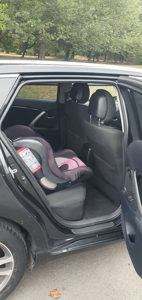 Toyota, AVENSIS, Estate, 2013, Manual, 1998 (cc), 5 doors