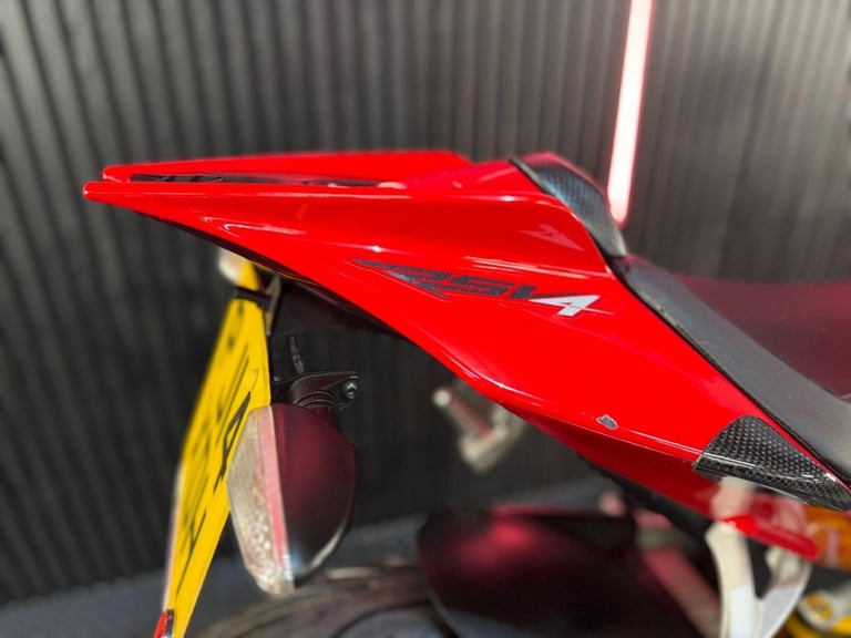 2014 Aprilia RSV4 999 R A-PRC ABS