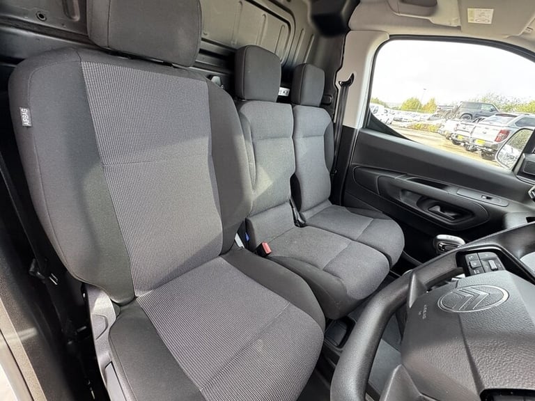 2024 Citroen Berlingo HDi 100ps 950 Driver XL LWB Euro 6 with Air Con, Rev Cam, Sat Nav, Cruise &...