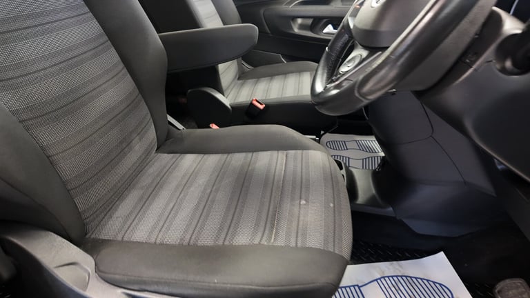 2020 Vauxhall Combo Life 1.2 Turbo 130 Energy 5dr AUTO PETROL 33000 MILES MPV Petrol Automatic