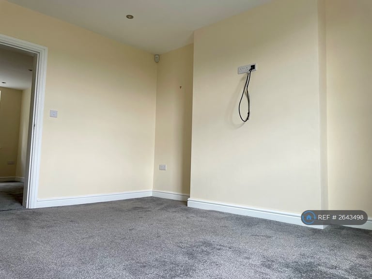 3 bedroom house in Northgate, Heptonstall, Hebden Bridge, HX7 (3 bed) (#2643498)