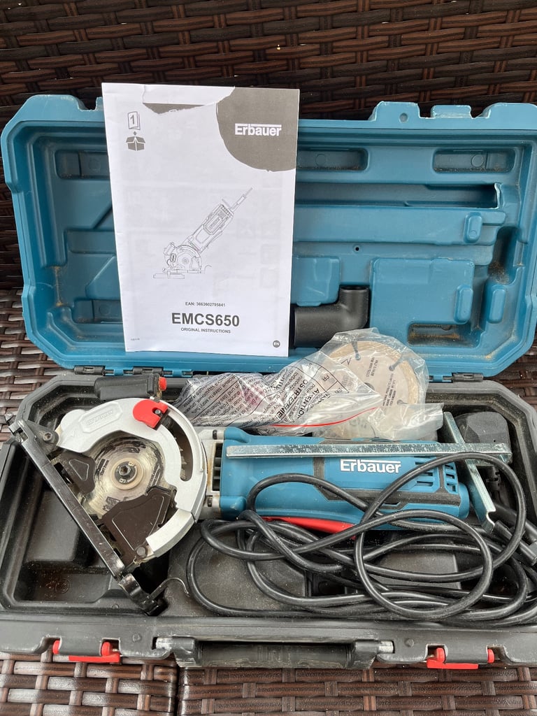 Small circular saw 