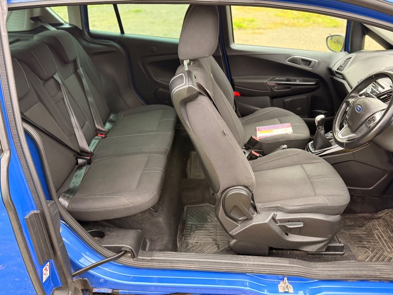 2012 FORD FIESTA B-MAX - 1 YEARS MOT - £20 ANNUAL ROAD TAX